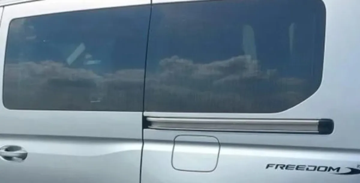 Auto Glass Parts - Image 4