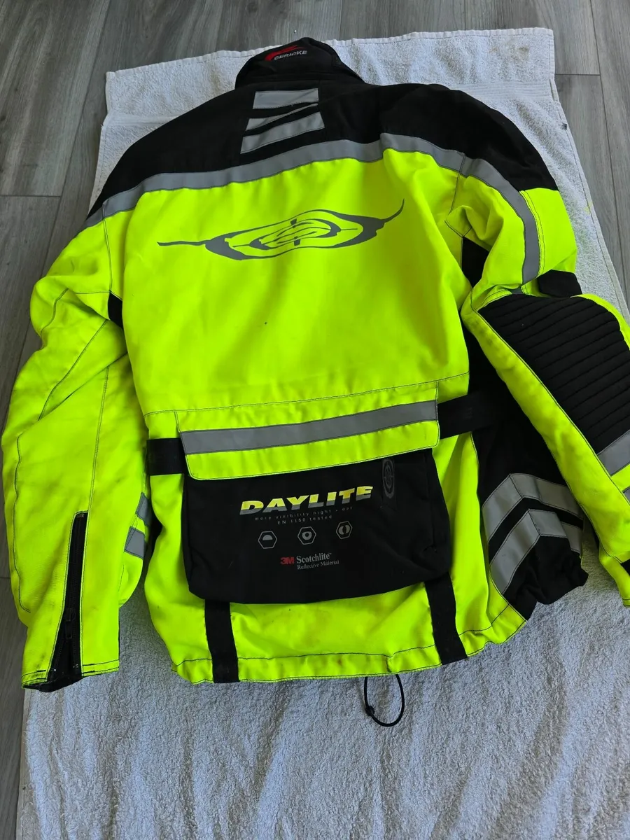 Ladies Motorcycle clothing - Image 3