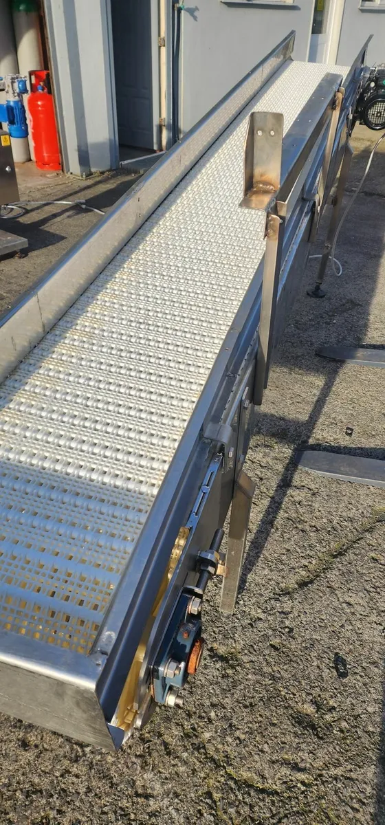 3.5M Stainless Steel Conveyor - Image 1