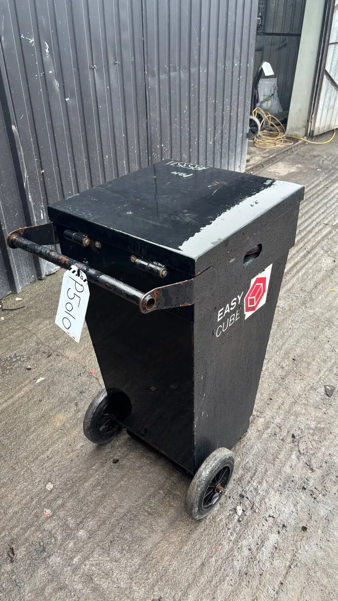 105L Portable Fuel Tank - Image 3