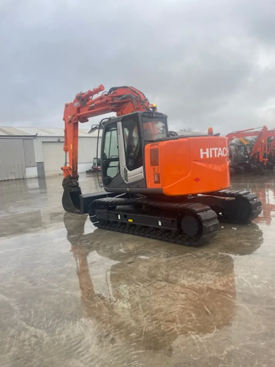 HITACHI ZX135-3URG - Image 4