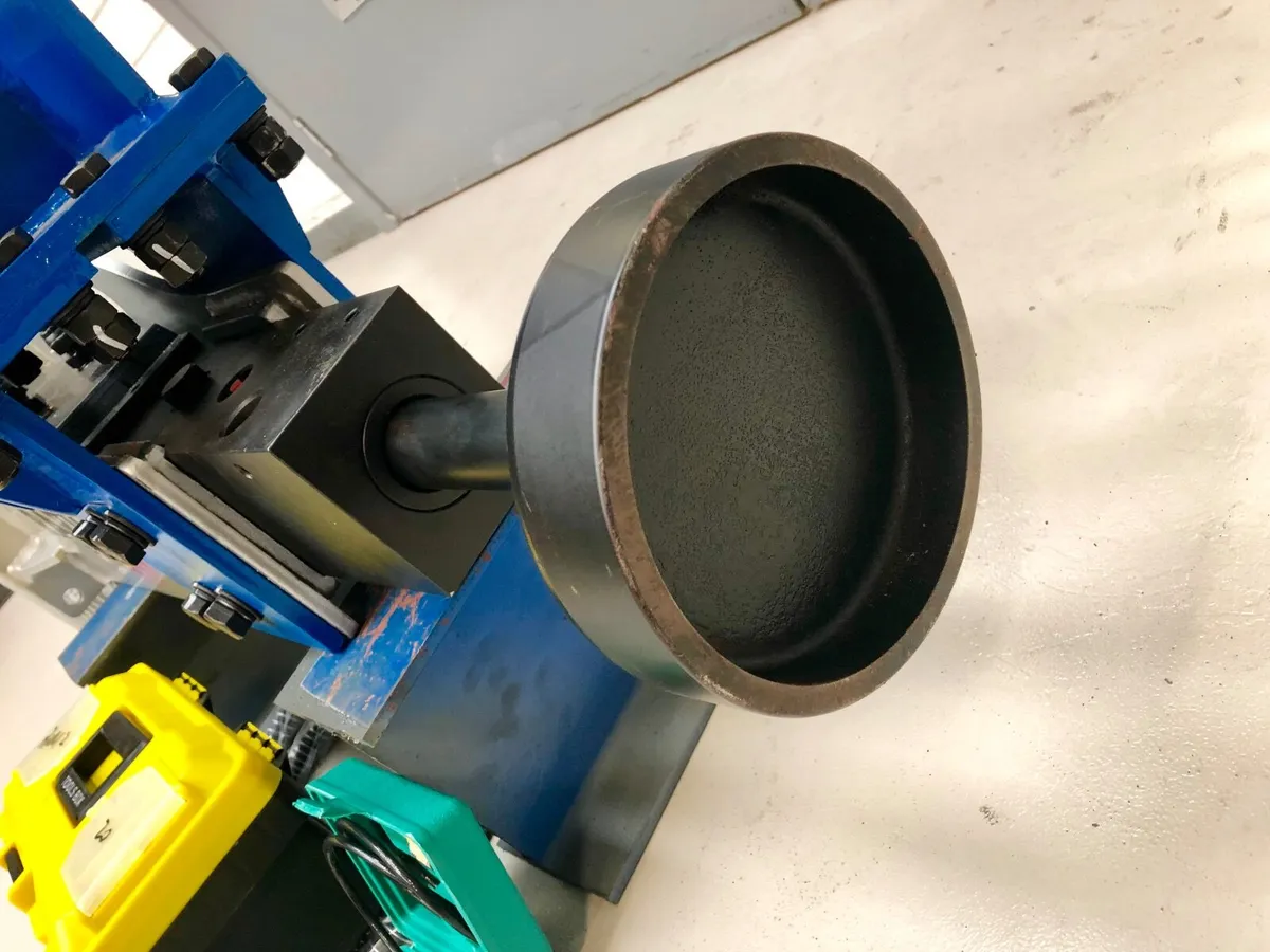 Rock breaker - Image 3