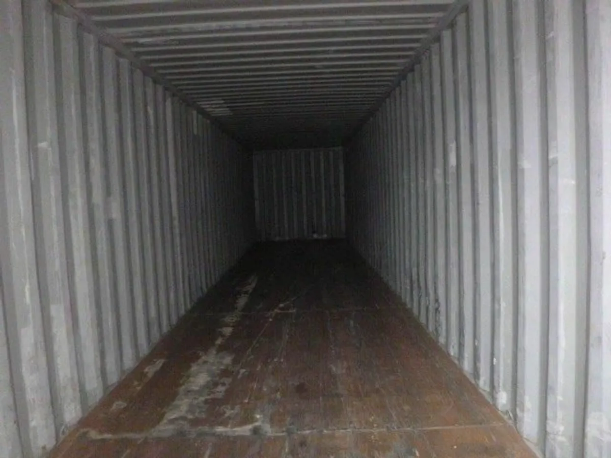 used 40ft standard shipping containers - Image 3