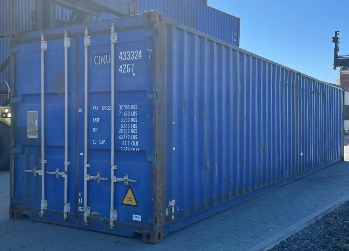 used 40ft standard shipping containers - Image 1