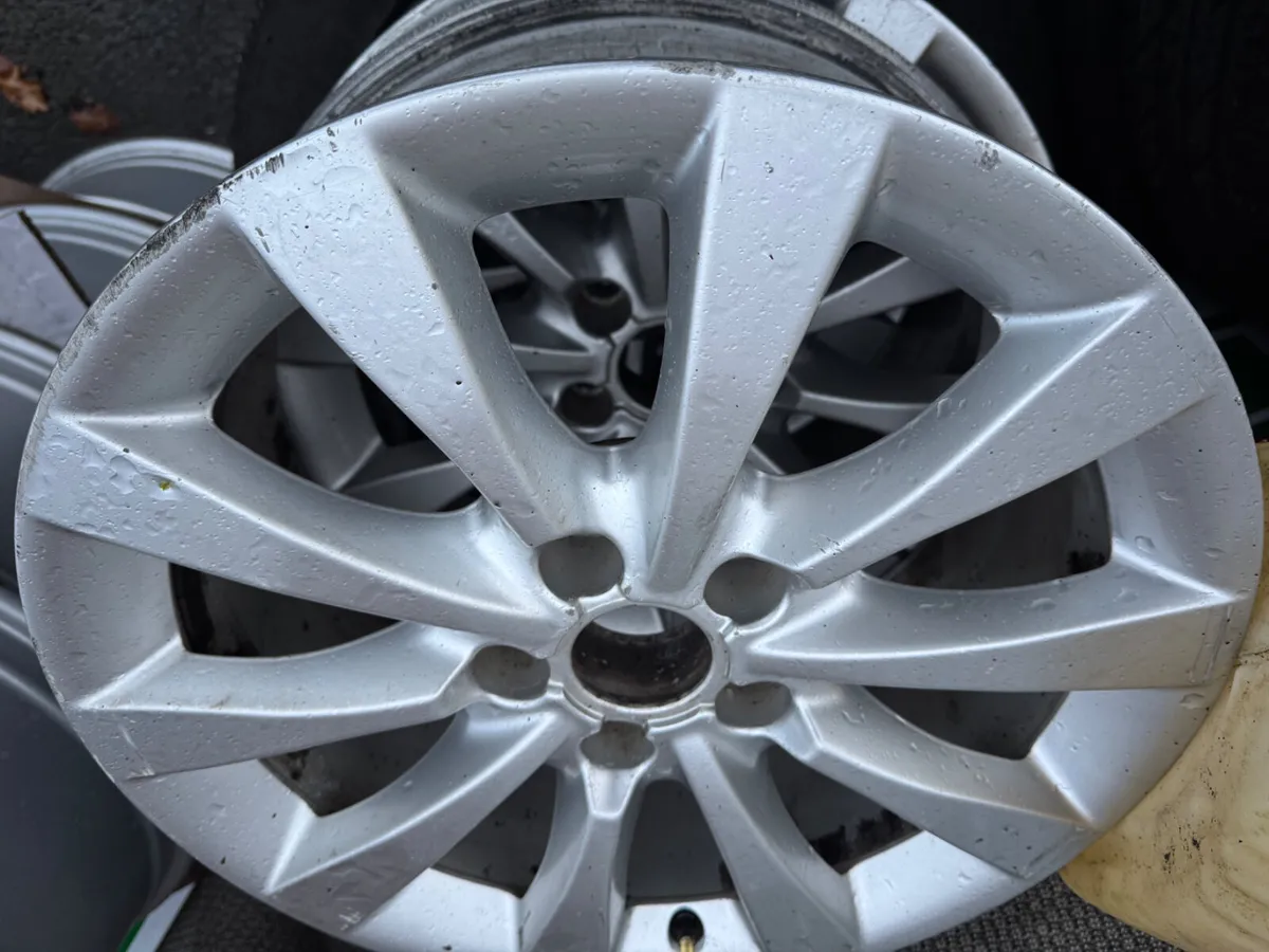 17” Audi a6 alloys rims only