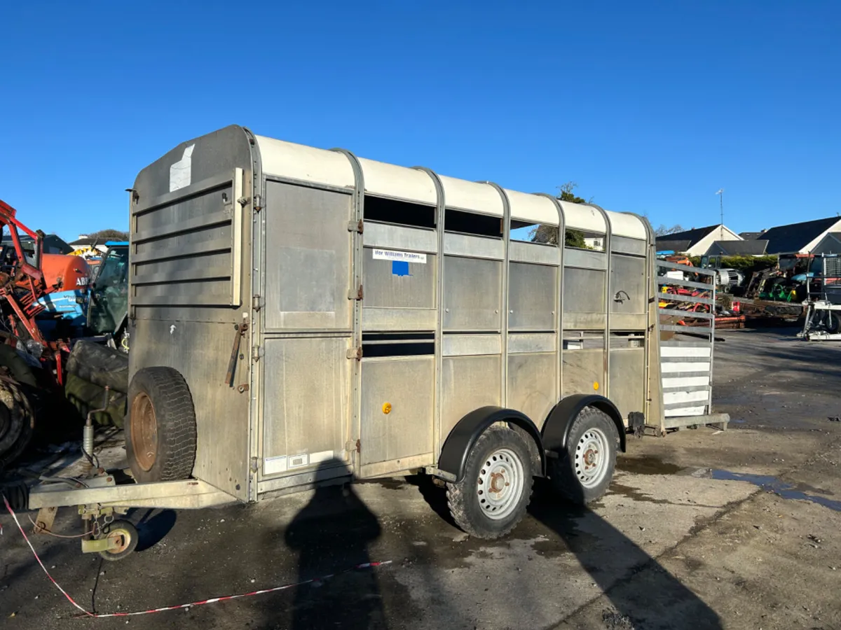 Ifor Williams 12x5(10) Cattle Trailer - Image 1