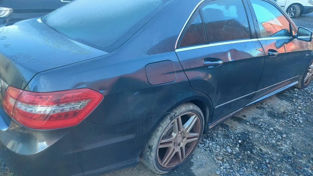 2010 merc e class parts - Image 2