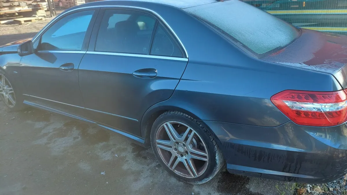 2010 merc e class parts - Image 3