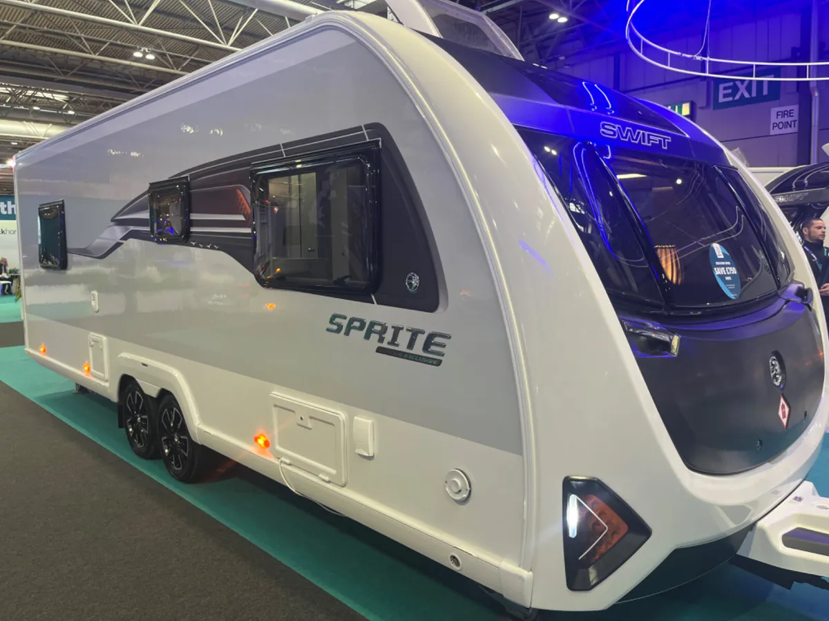 NEW 2025 SWIFT EB GRANDE 8FT 4/5 BERTH CARAVAN - Image 4