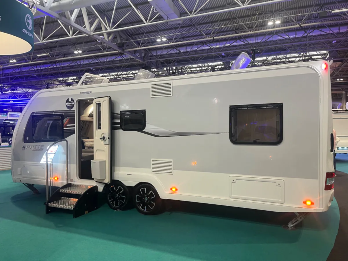 NEW 2025 SWIFT FB GRANDE 8FT 6:7 BERTH CARAVAN - Image 3