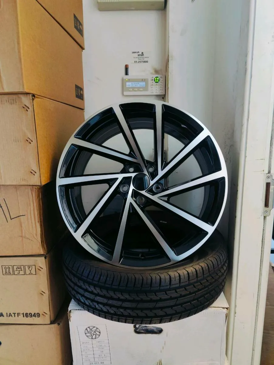 18 19 Vw Seat Skoda alloy wheels D12 X797 - Image 3