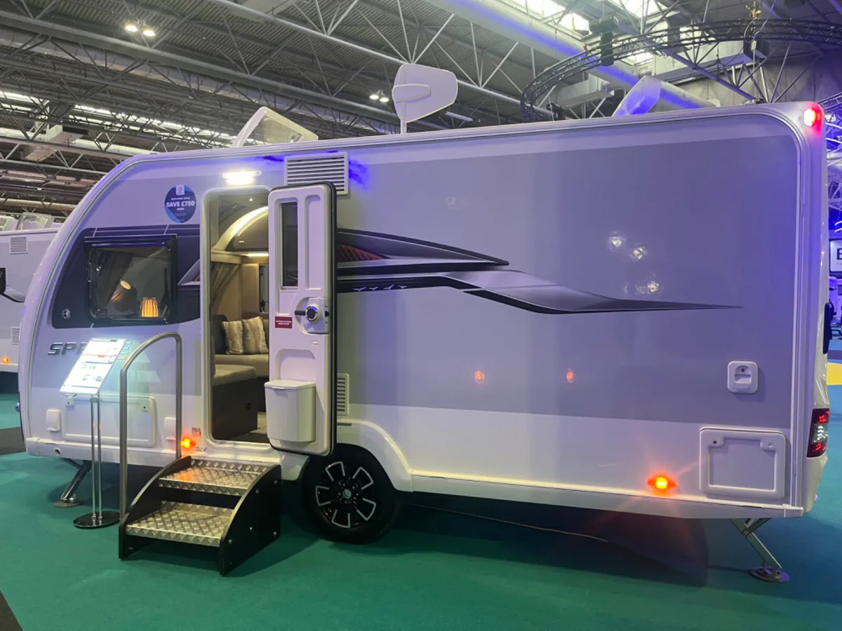NEW 2025 SWIFT ALPINE 4 & EXCLUSIVE 4:5 BERTH - Image 3