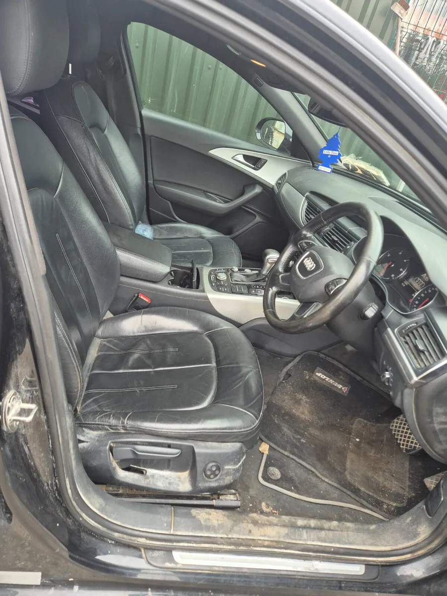 Audi A6 2012  PARTS ONLY - Image 3
