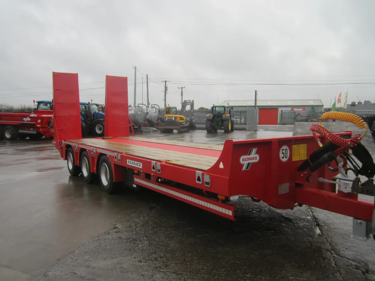 NEW .. REDROCK TRI- AXLE ..IN STOCK.... - Image 1