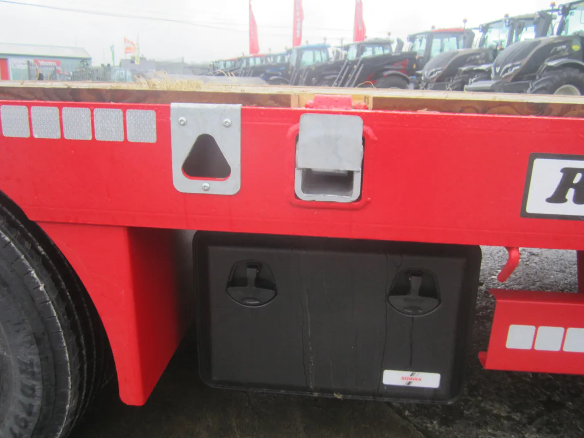 NEW .. REDROCK TRI- AXLE ..IN STOCK.... - Image 4