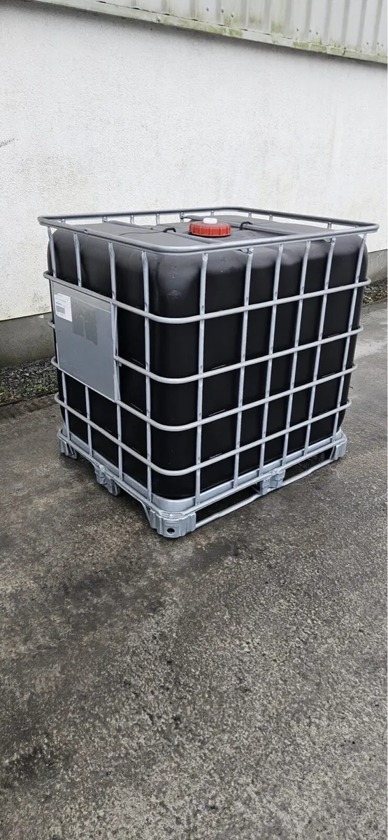 BARGIN IBC 1000L tanks Water/Fuel tank - Image 1