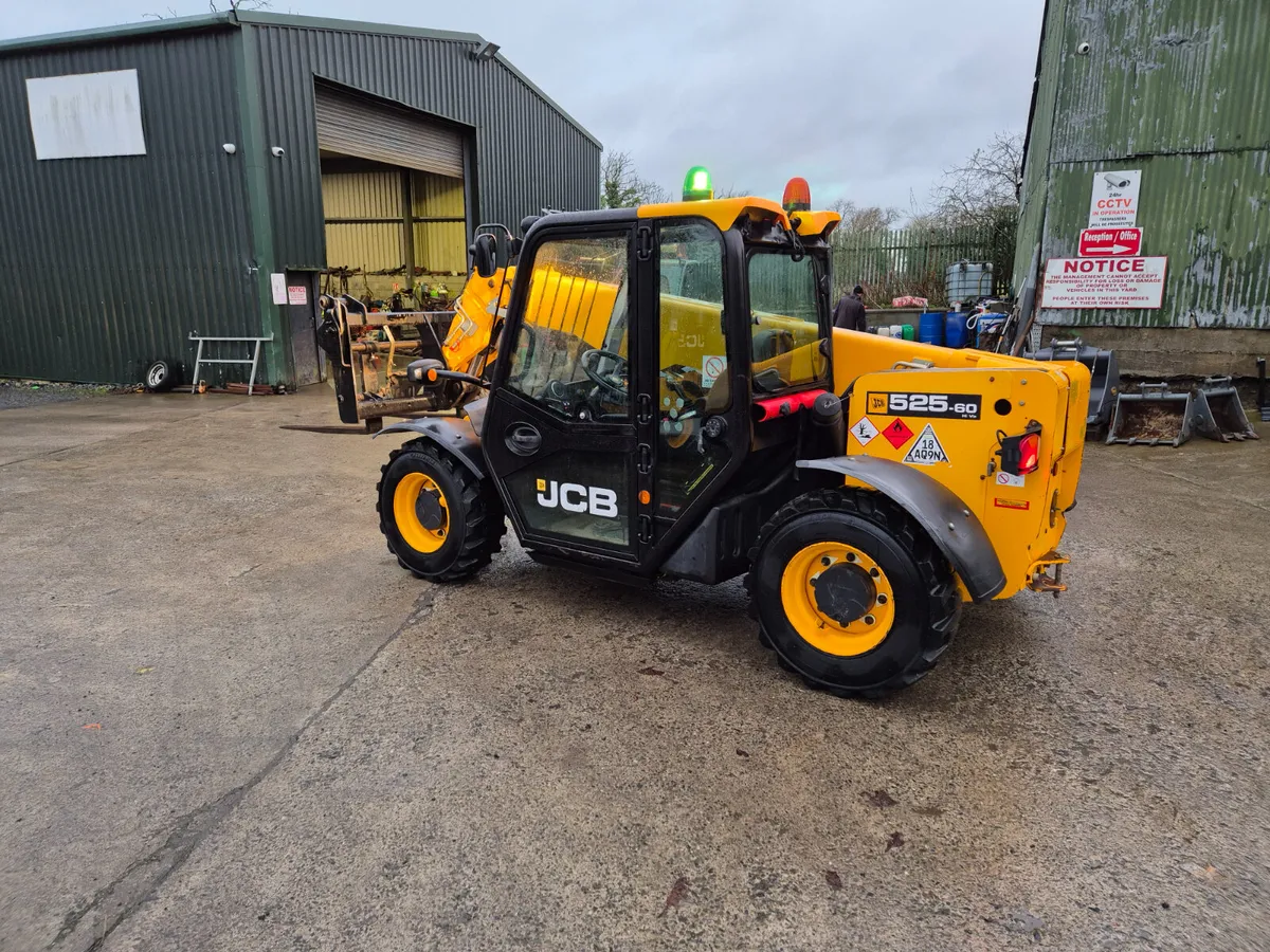 2017 YEAR JCB 525-60 - Image 2