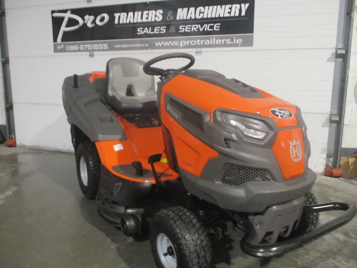 Husqvarna tractor mower TC 238 TX - Image 1