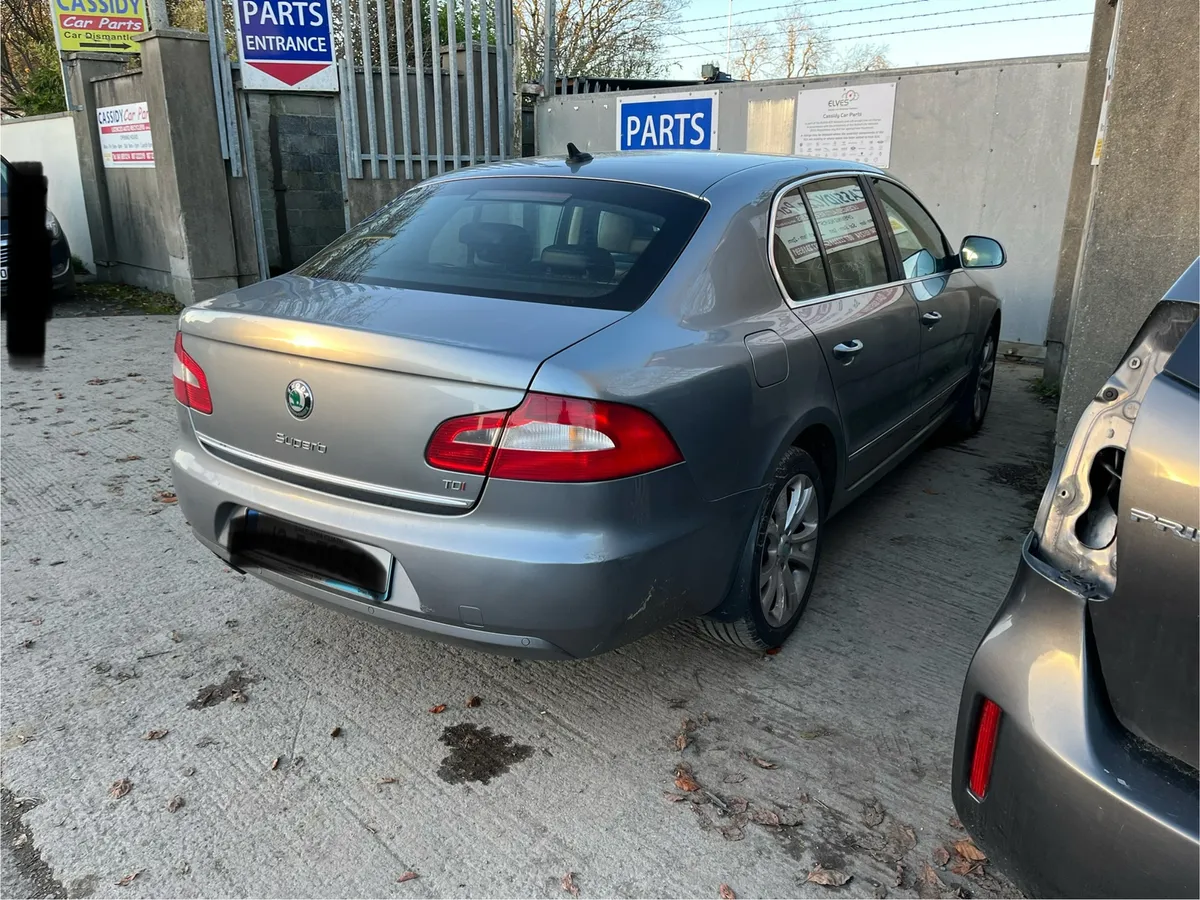 For Parts 2012 Skoda Superb 2l diesel - Image 4