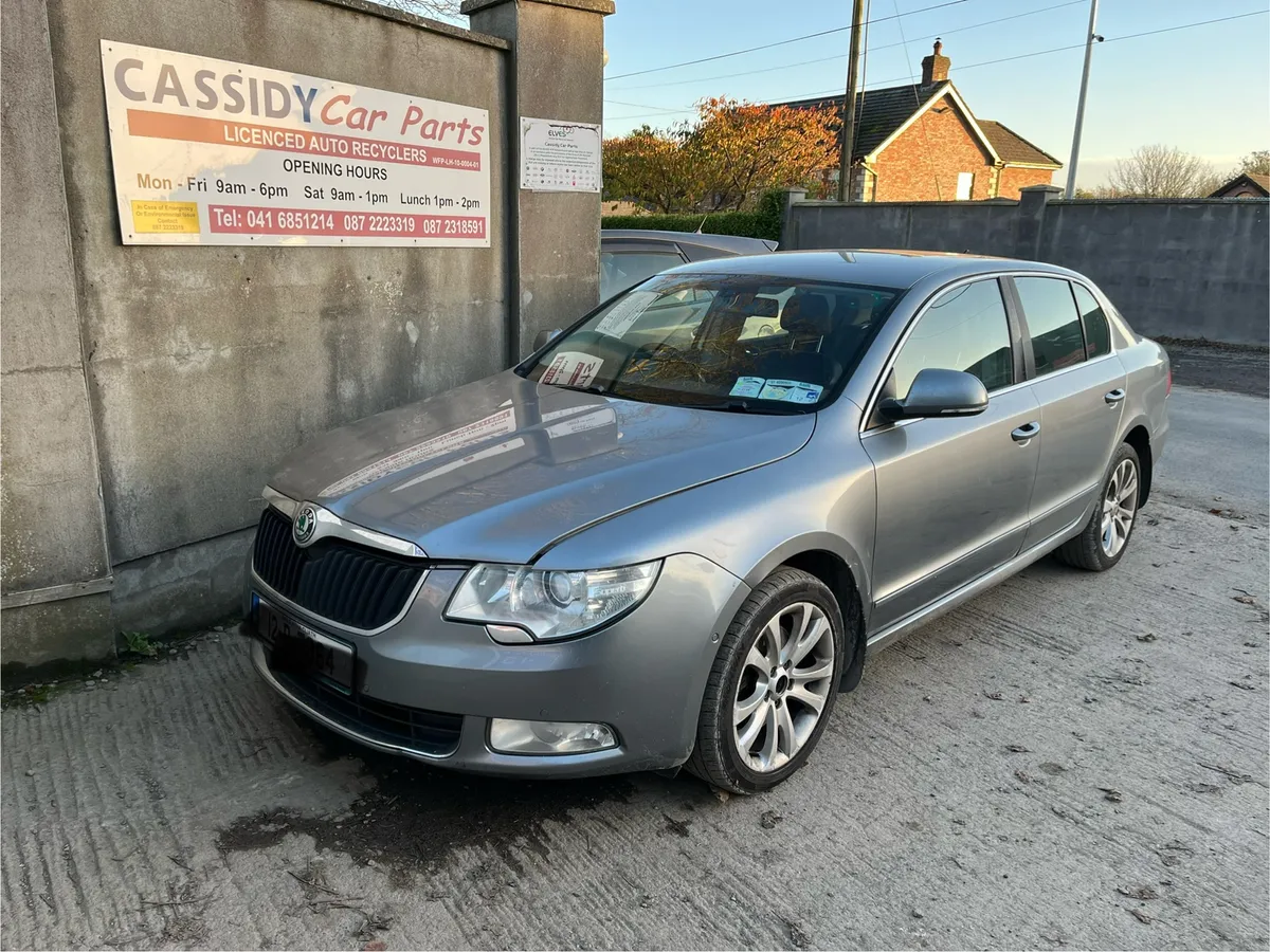 For Parts 2012 Skoda Superb 2l diesel - Image 1