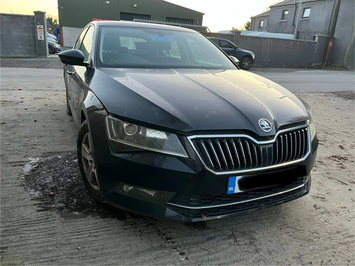 For Parts 2016 Skoda Superb 1.6 diesel - Image 3