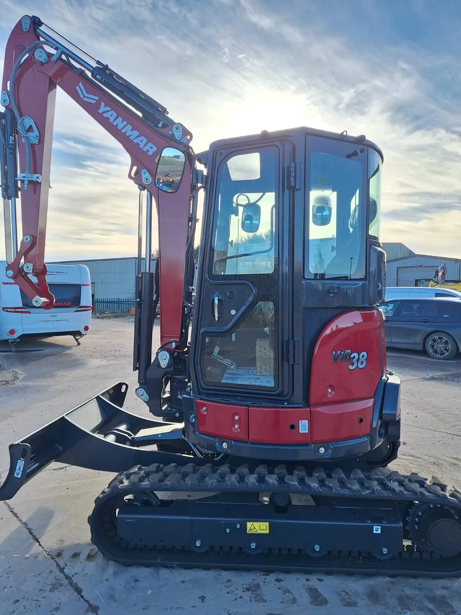 Yanmar VIO38 Yanmar Digger - Image 1