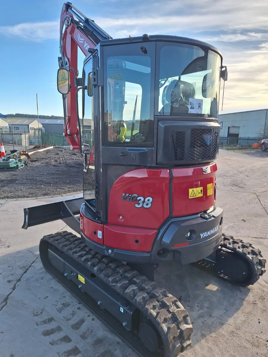 Yanmar VIO38 Yanmar Digger - Image 4