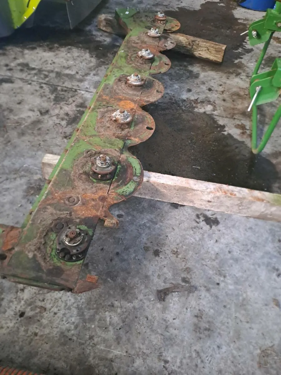 Krone 3201cv bed - Image 2