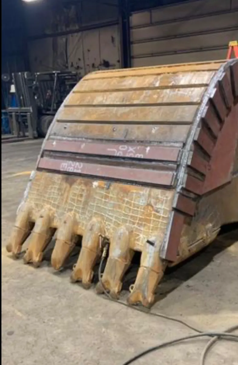 Bucket Reconditioning Service - Image 1