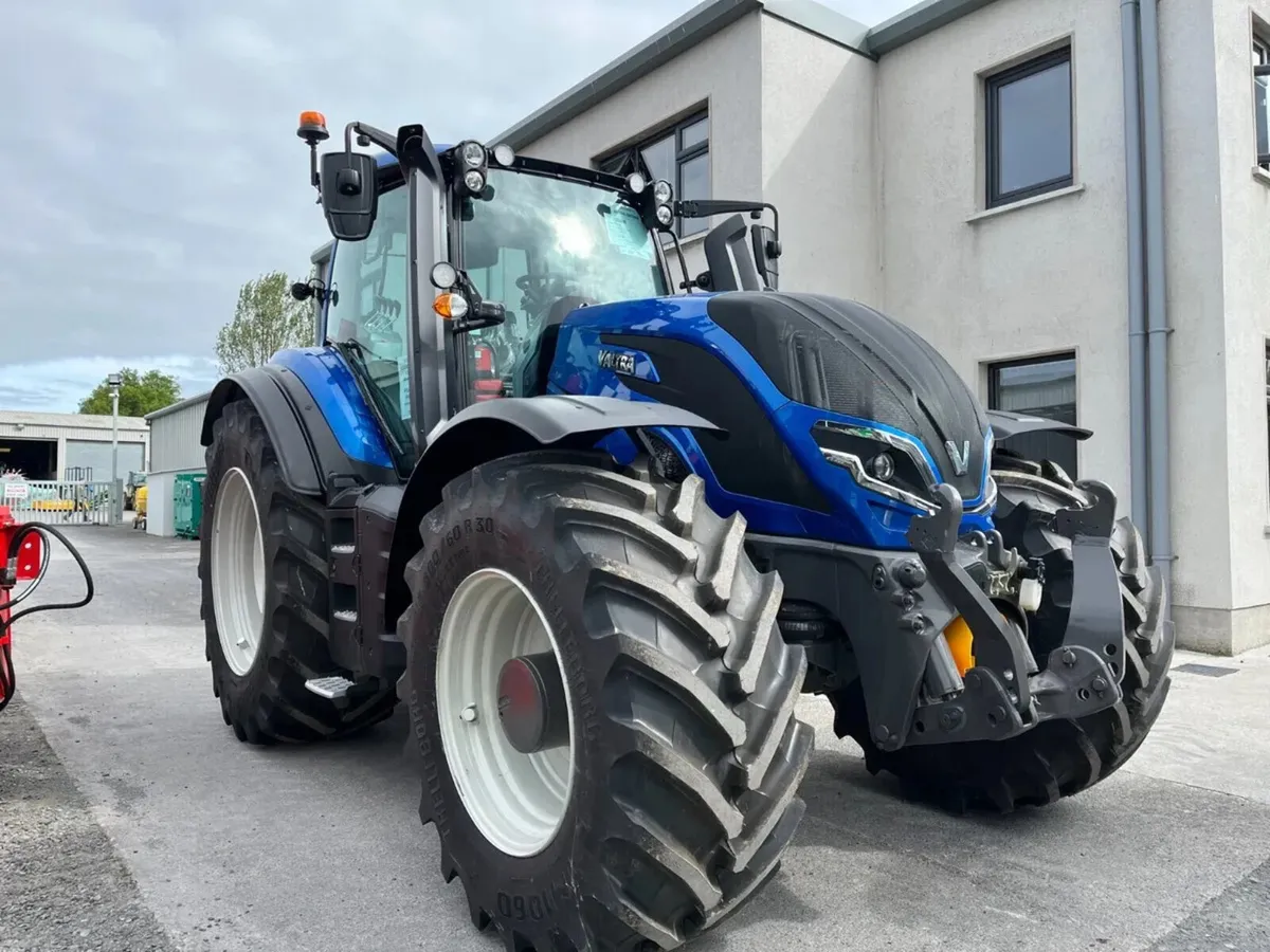 Valtra T235 Active - Image 3