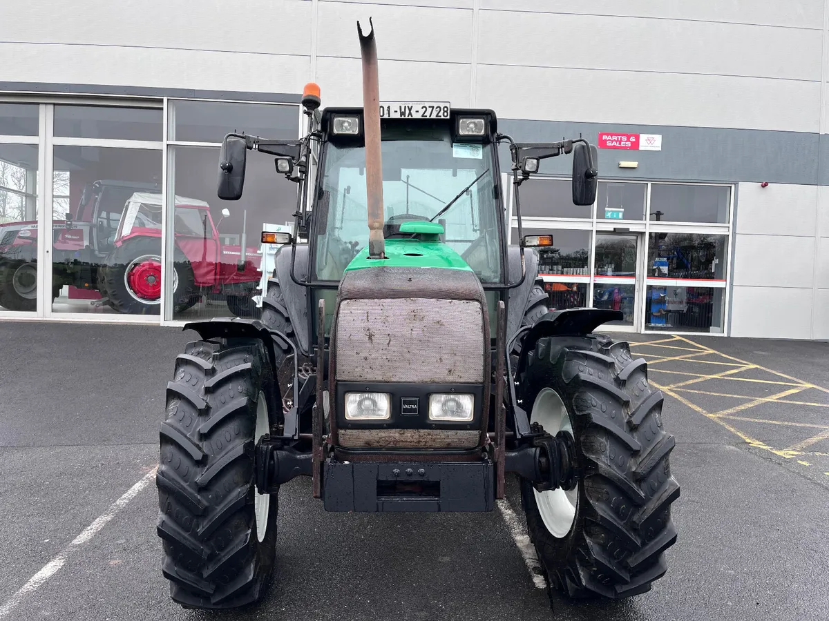 2001 Valtra 6650 - Image 4