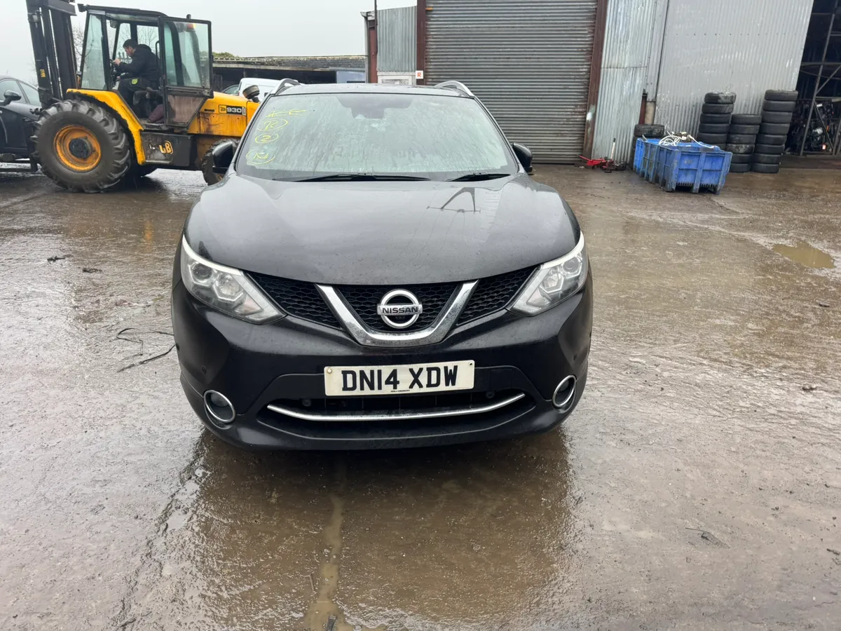 Breaking 2014 Nissan Qashqai 1.5 dci - Image 2