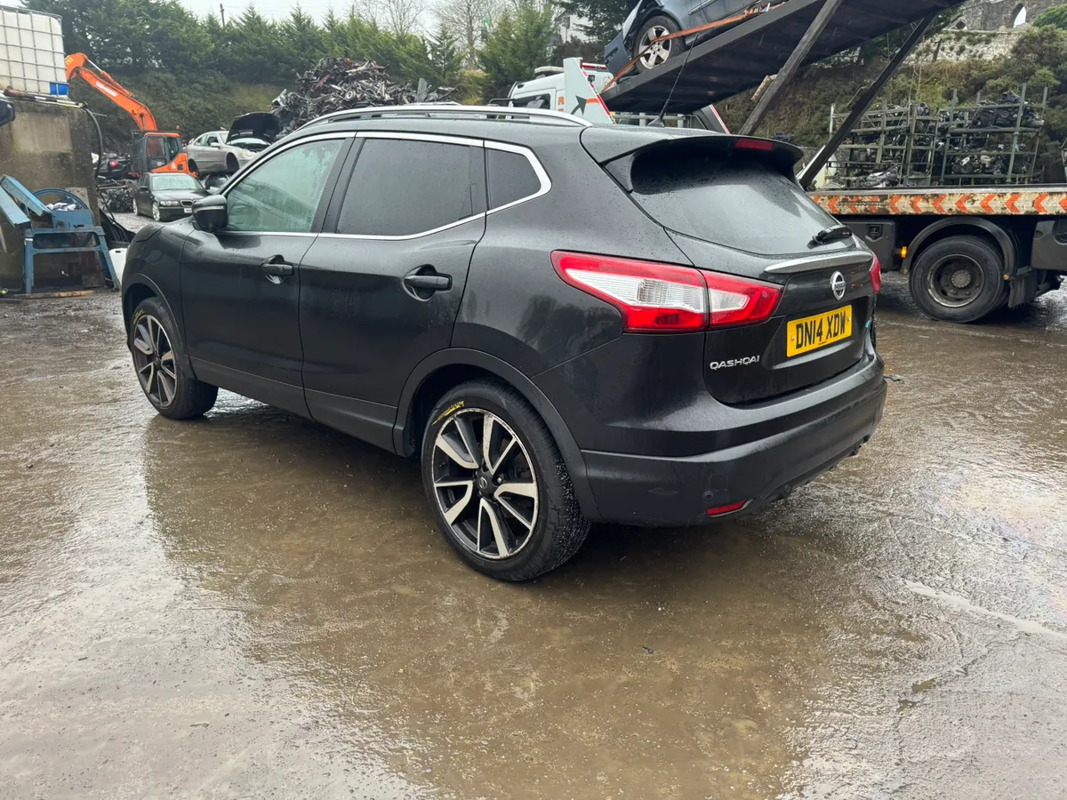 Breaking 2014 Nissan Qashqai 1.5 dci - Image 4