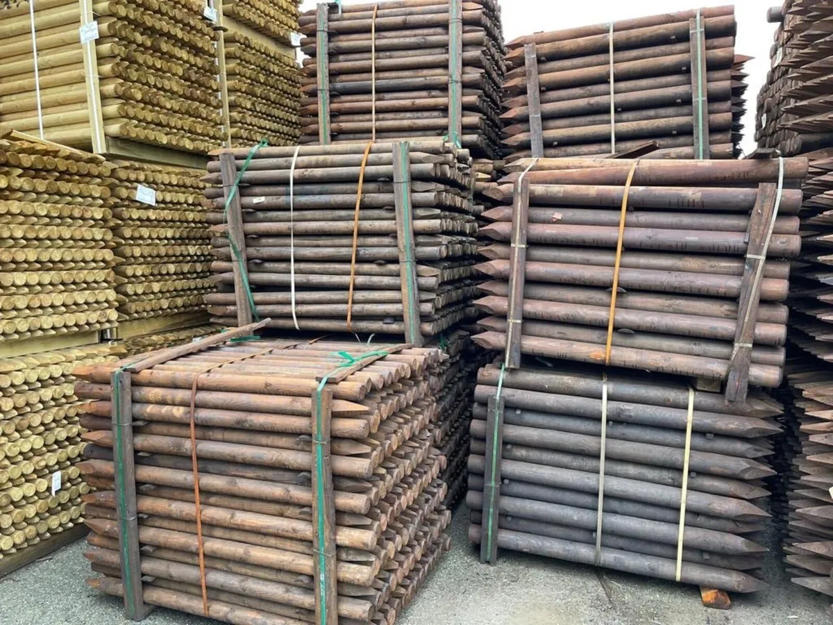 Reclaimed Railway & Landscaping Sleepers - Image 4