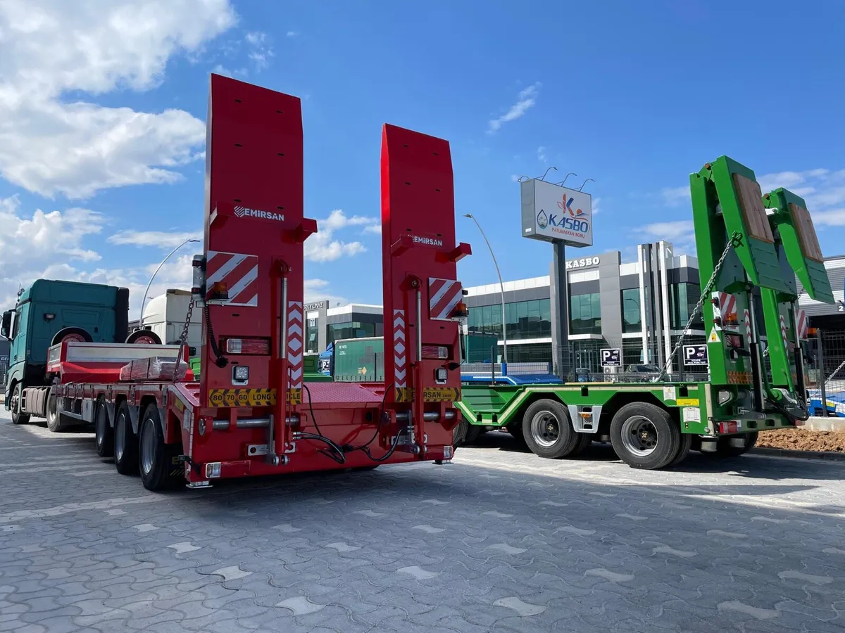 Low loader - Image 3