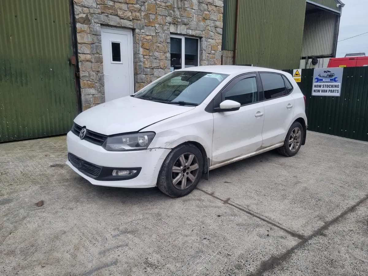 2010 Volkswagen polo 1.6 tdi for dismantling