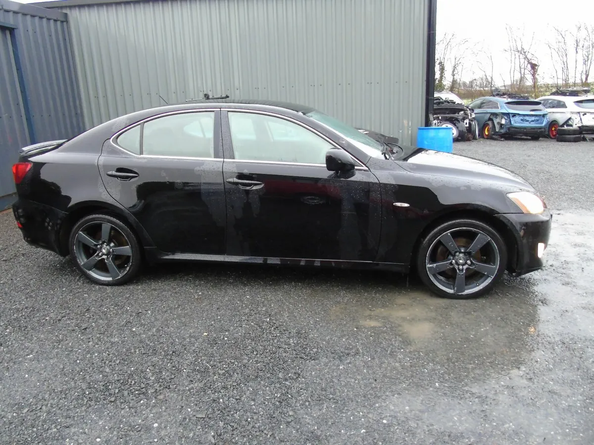 lexus is220d breaking also is200 - Image 1