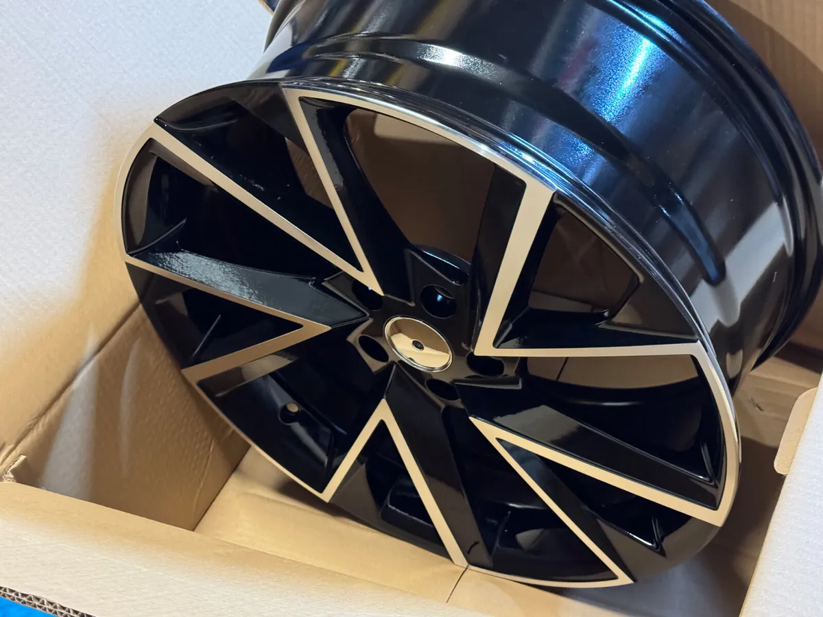 19” skoda kodiaq alloys & Yokohama tyres