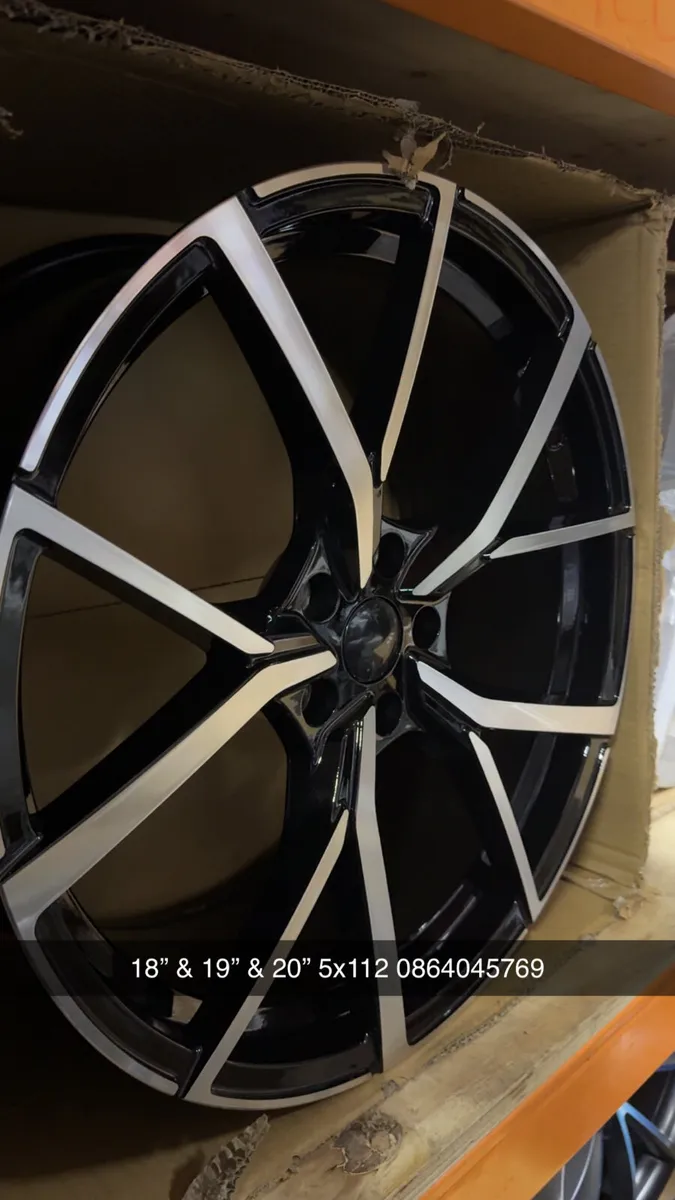 20” 5x112 Tiguan alloys rims only