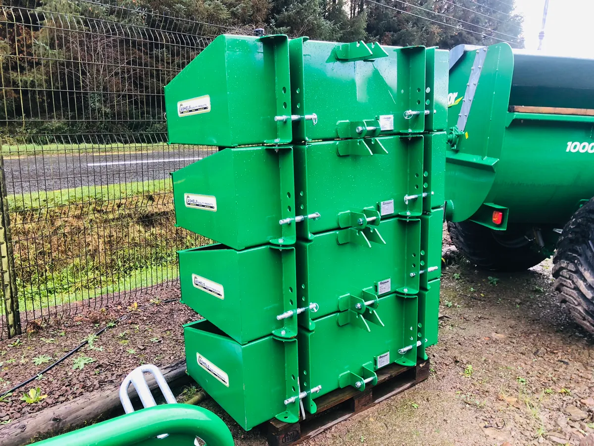 Cashels transport boxes - Image 2