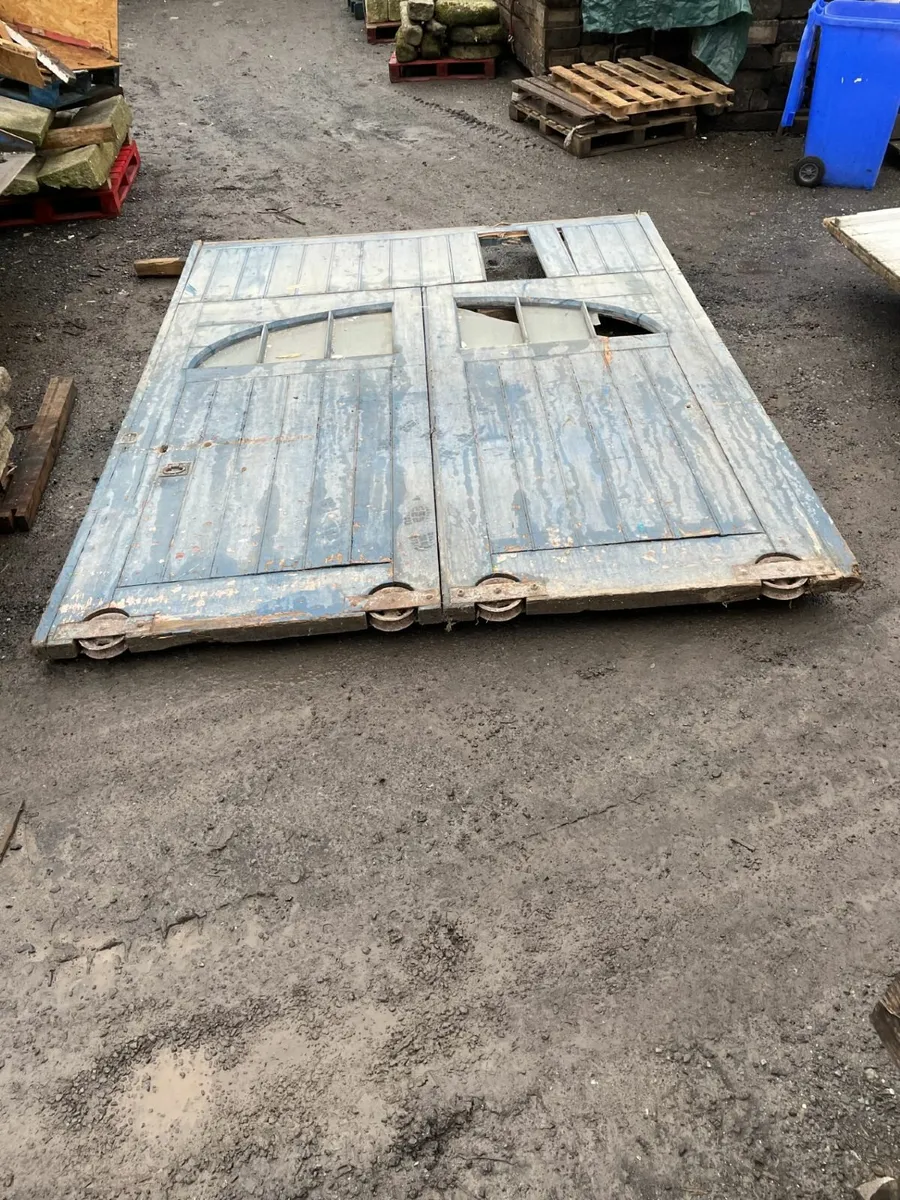 Wooden Doors  Anglesea - Image 2