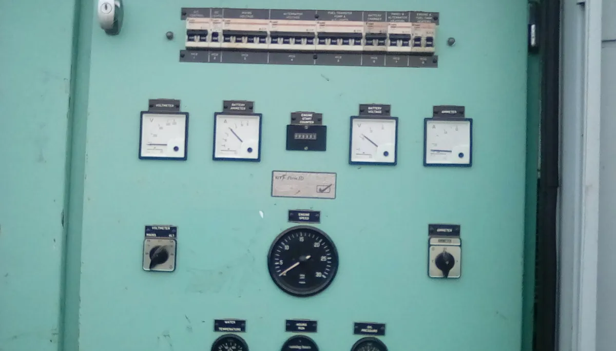 GENERATOR 31 KVA SUPPER SILENT ENCLOSED - Image 4