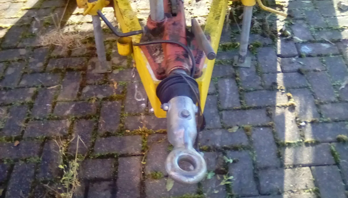 GENERATOR RMT LOAD FRAME TEST UNIT MACHINE - Image 4