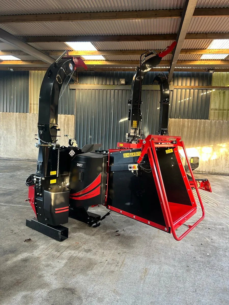 Farmi Forest CH27 Manual Feed 11” Woodchipper - Image 1