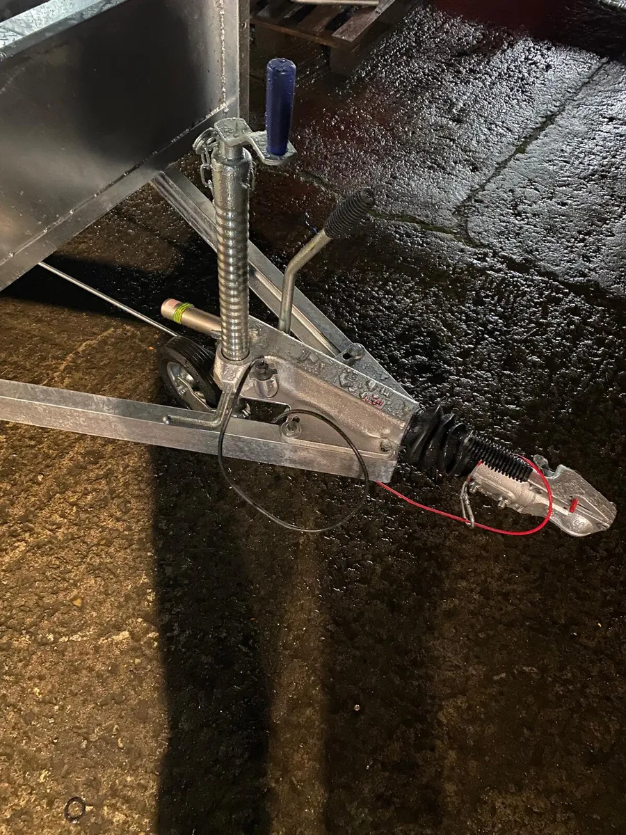 Farm Machinery - Image 4