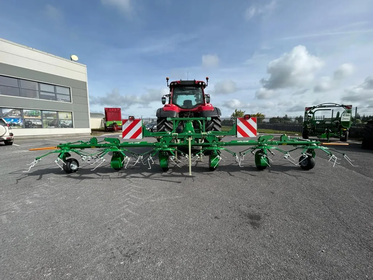 Malone 6 Rotor Tedder - IN Stock - Image 2
