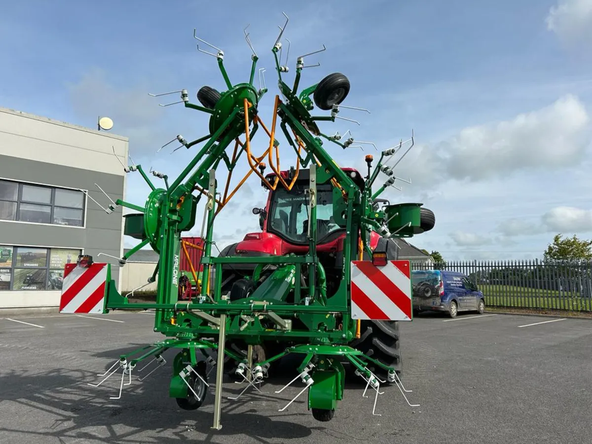 Malone 6 Rotor Tedder - IN Stock - Image 1