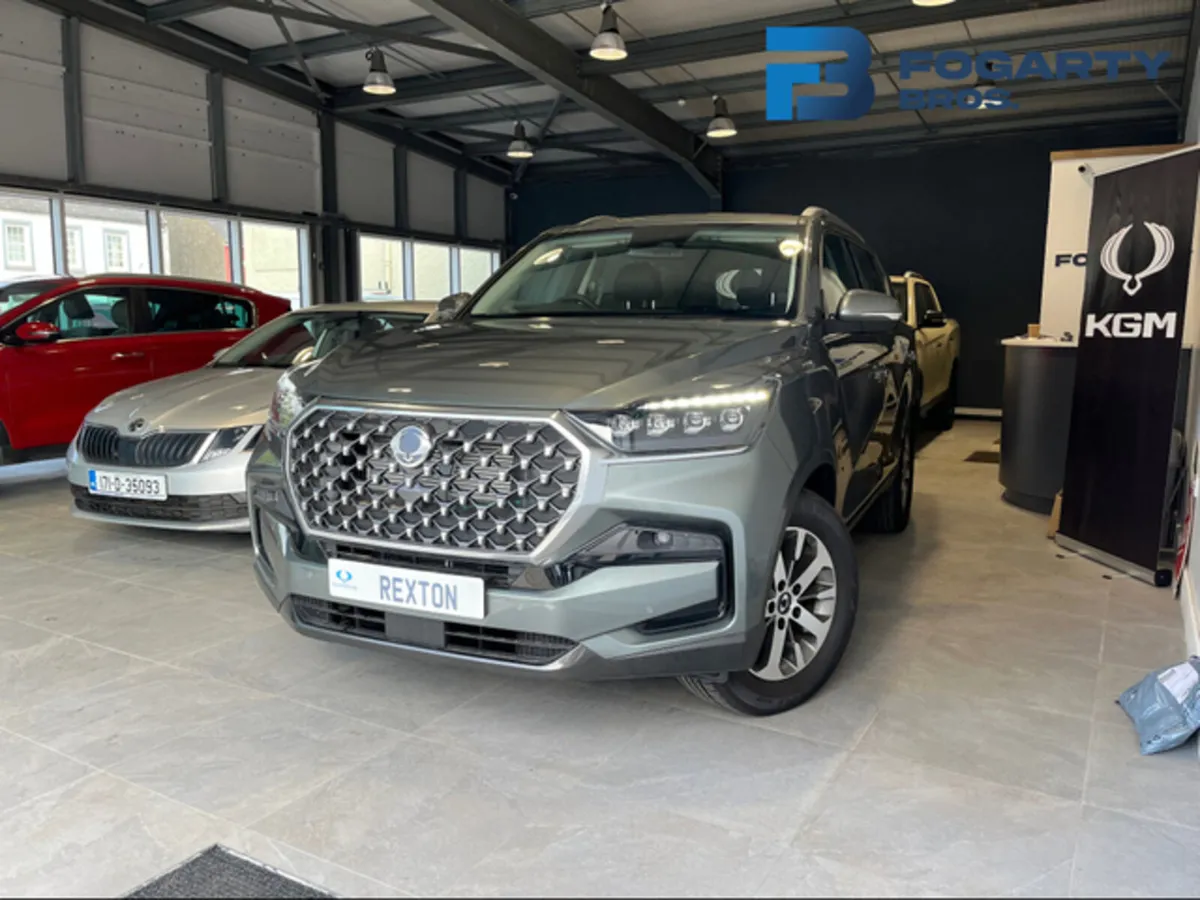 251 Demo Commercial Rexton ELX 2.2L Diesel 202BHP - Image 3