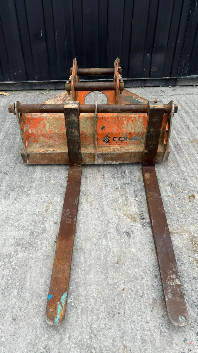 Pallet Forks 65mm Pins - Image 1