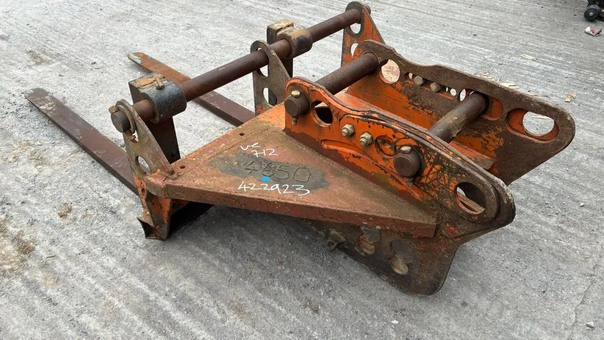 Pallet Forks 65mm Pins - Image 4